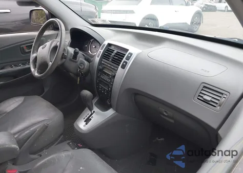 2006 Hyundai Tucson Gls/Limited from USA, damaged, VIN KM8JN72D96U308716